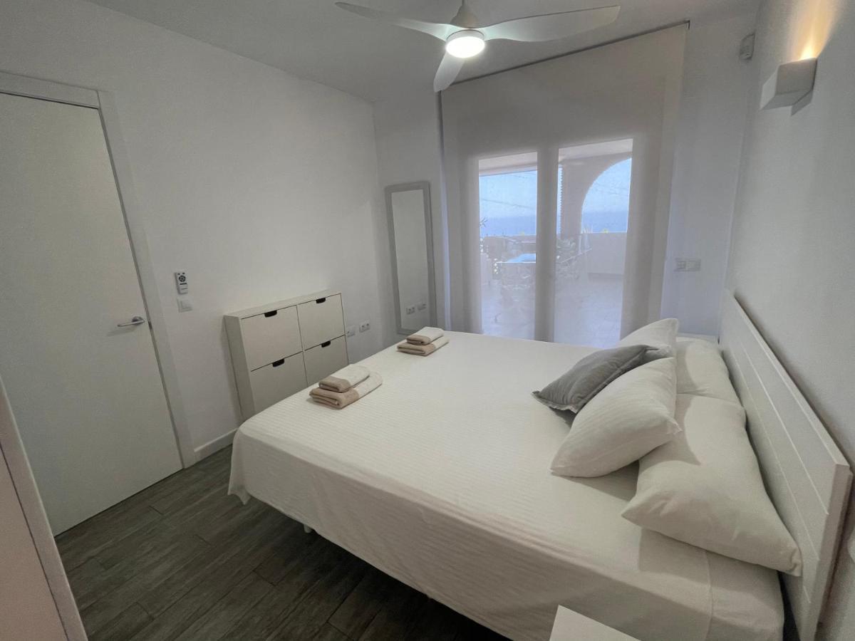 Luxury Sea View - Reserva Del Higueron Apartment *
