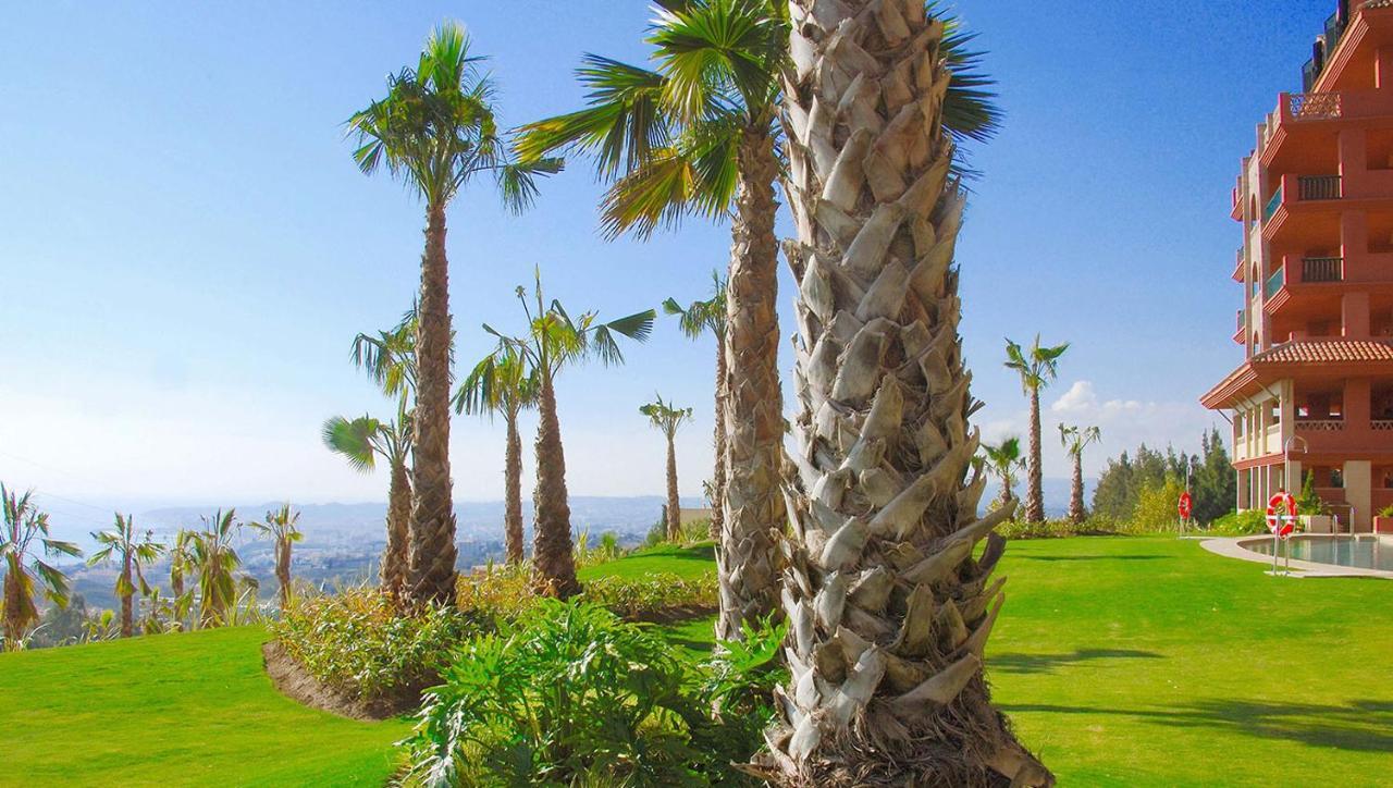 Apartment Luxury Sea View - Reserva Del Higueron Benalmádena