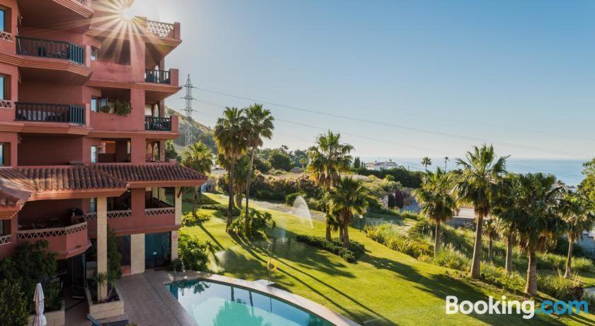 Luxury Sea View - Reserva Del Higueron Apartment *